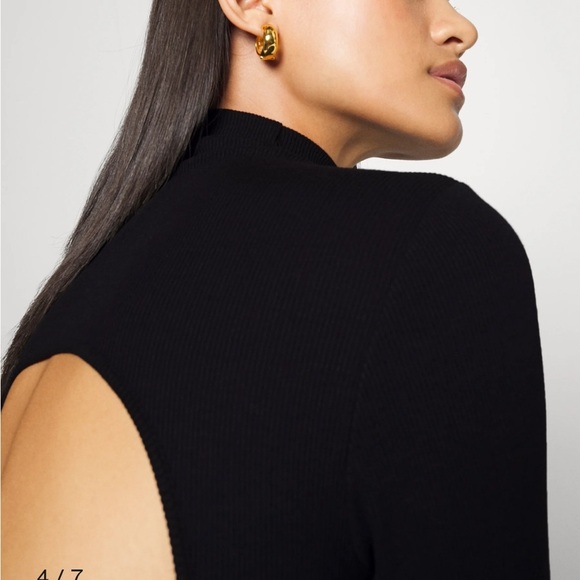 New Aligne.Co Gemma Black ribbed maxi dress circle open back form fitting - Picture 10 of 13